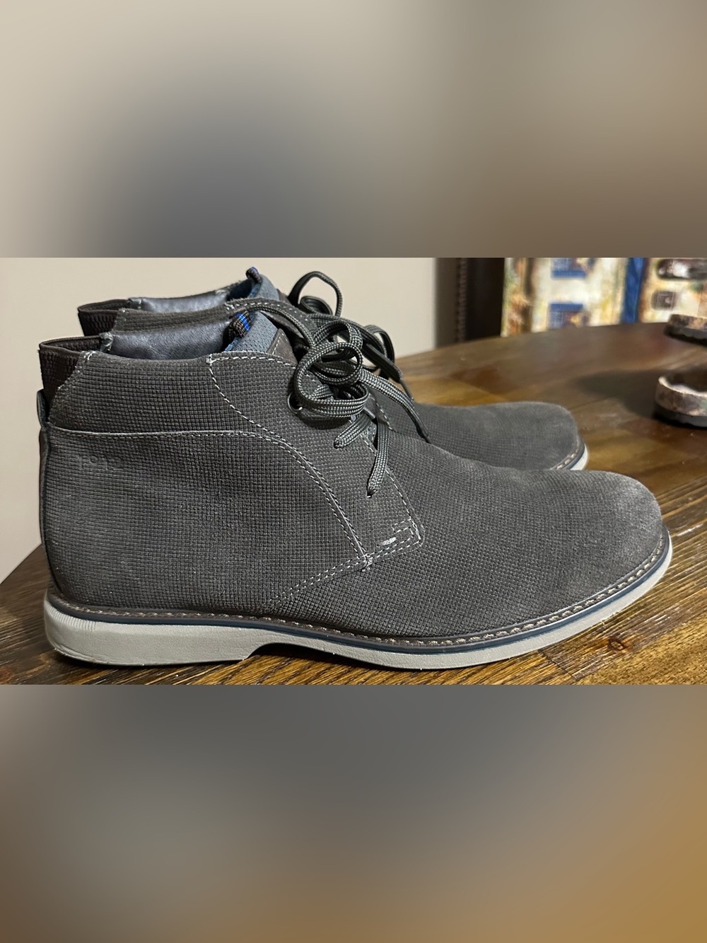 Men's Gray Nunn Bush Casual Chukka Boots New without box